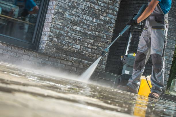 Best Pool Deck Cleaning  in Claremont, NC
